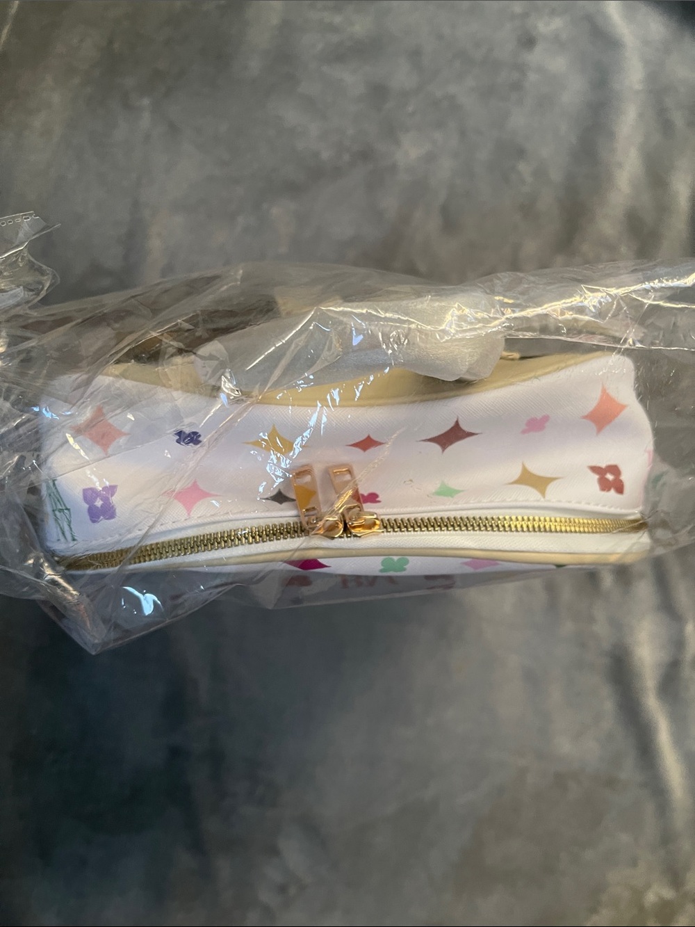 Backpack Badgley Mischka White Multi-Color Patterned Backpack - Picture 5 of 6